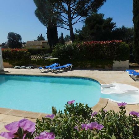 Les Bougainvillees De Camargue Villetelle Exterior photo